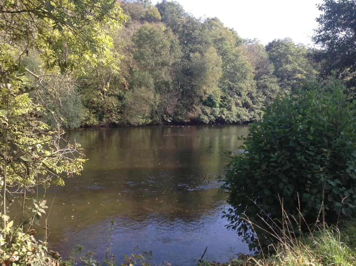 Camping Du Pont De St Gal Saint-Gal-sur-Sioule Extérieur photo