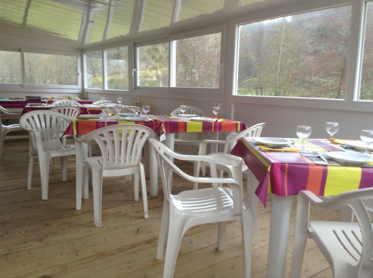 Camping Du Pont De St Gal Saint-Gal-sur-Sioule Extérieur photo