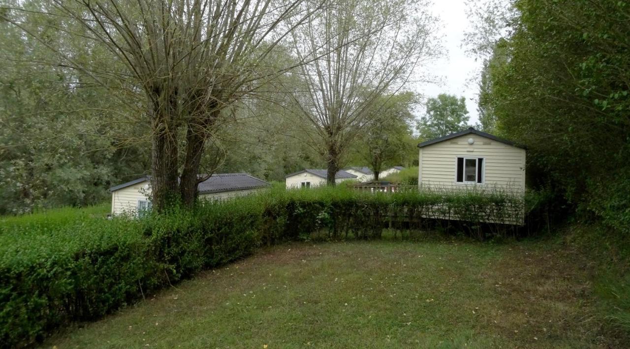 Camping Du Pont De St Gal Saint-Gal-sur-Sioule Extérieur photo